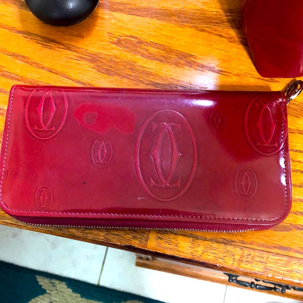 Cartier zip around wallet